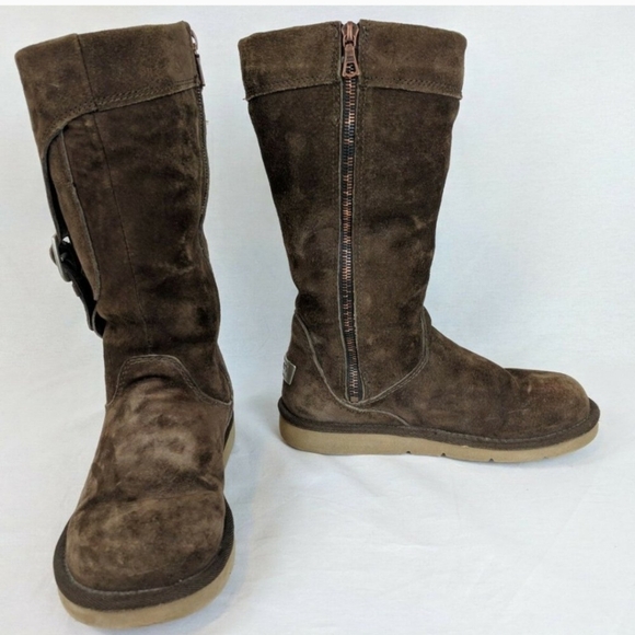 Rare UGG CARGO BOOTS - Picture 2 of 6